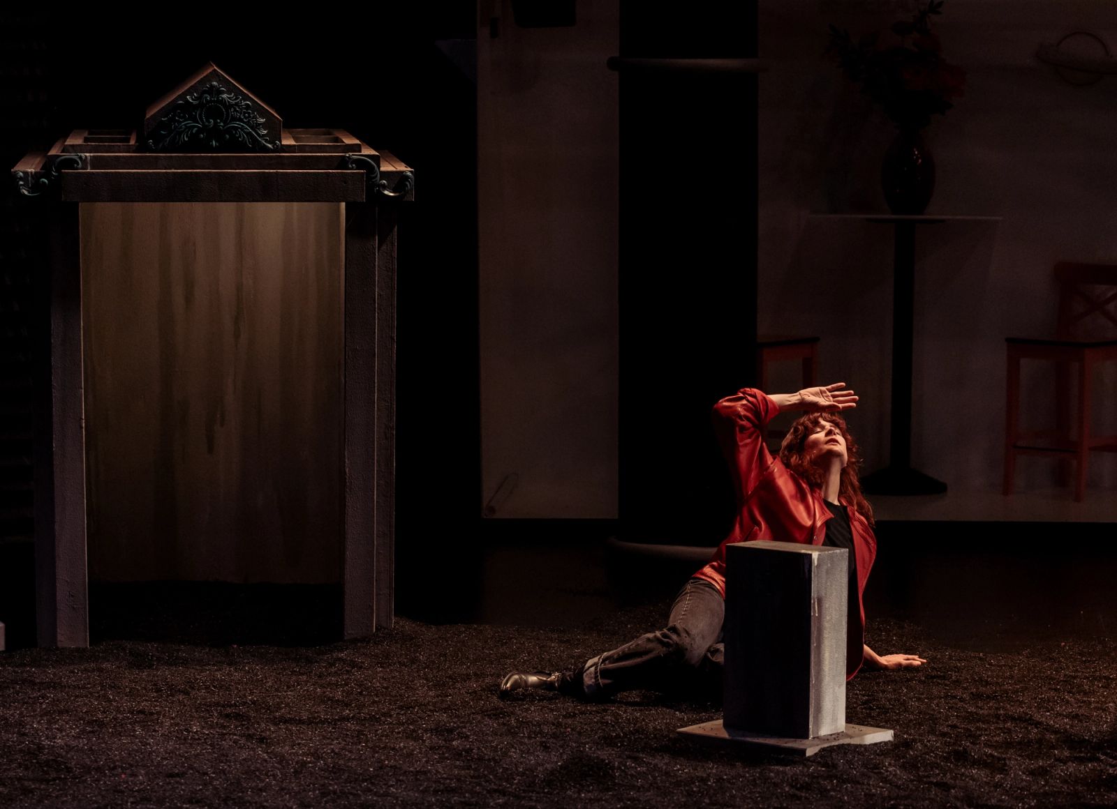 Døde Menn og Tørste Kvinner - Bilde 5